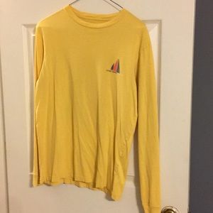 Vineyard Vines T shirt